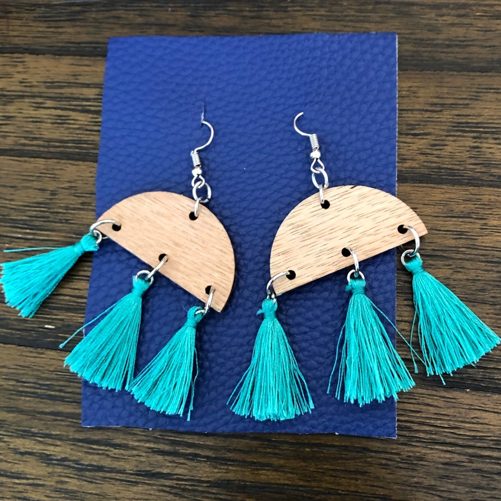 NWT Teal Tassel Earrings Nickel Free